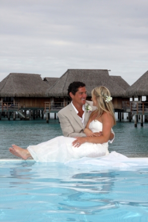 Bora Bora wedding photographers