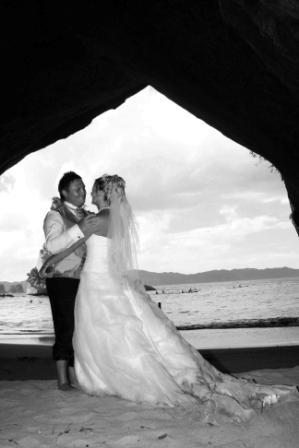 Cathedral-Cove-wedding-photography